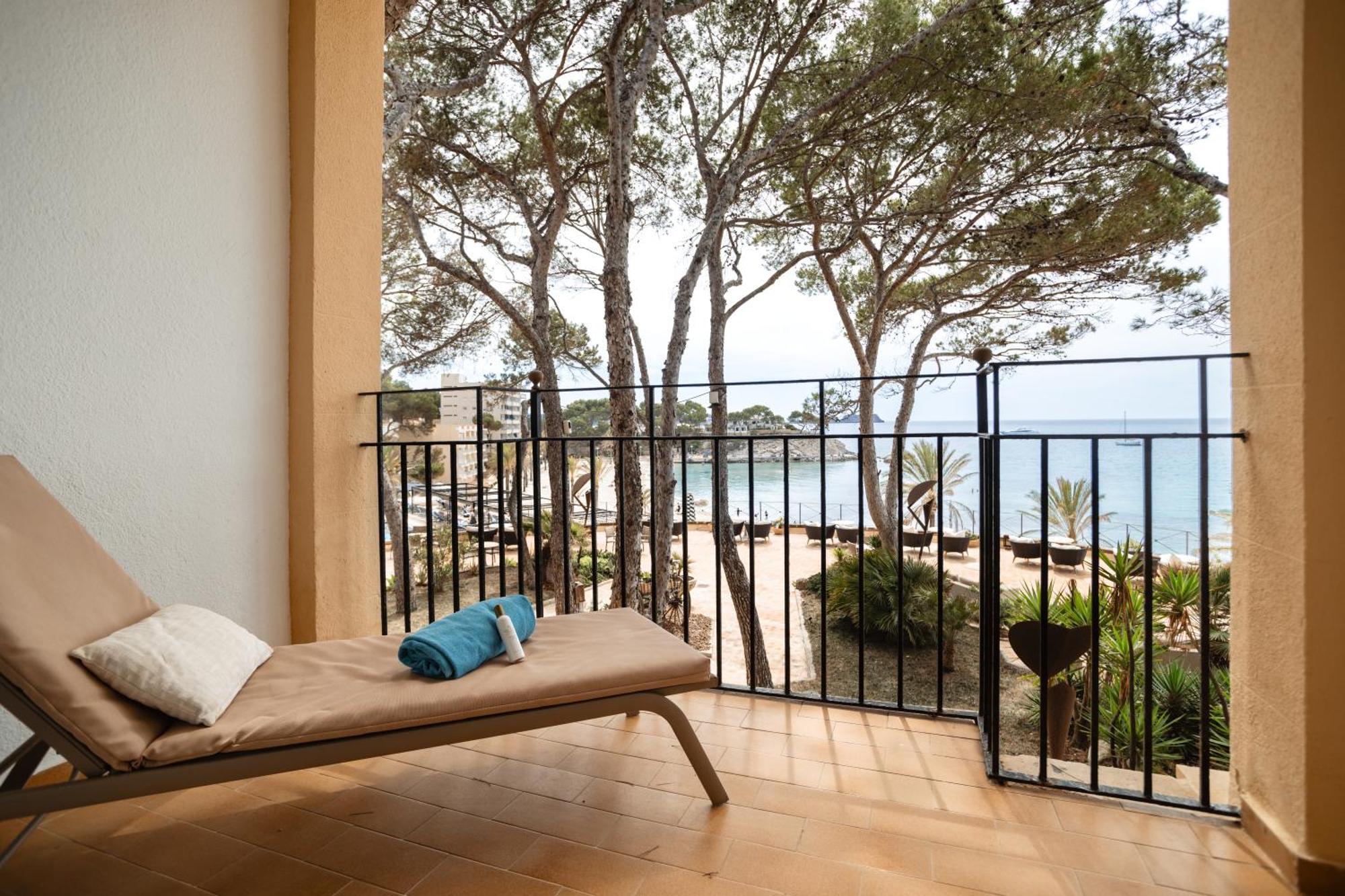 Secrets Mallorca Villamil Resort & Spa - Adults Only باغيرا المظهر الخارجي الصورة A room at the hotel