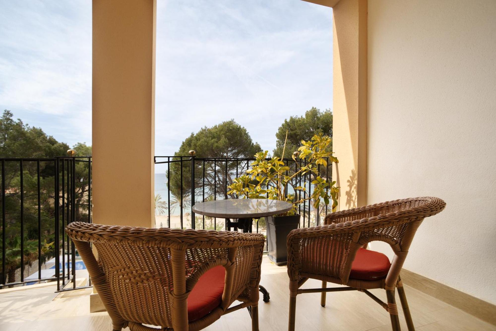 Secrets Mallorca Villamil Resort & Spa - Adults Only باغيرا المظهر الخارجي الصورة A balcony