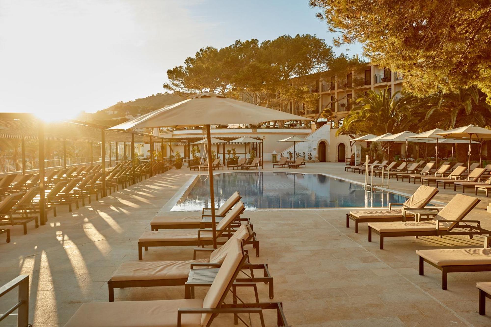 Secrets Mallorca Villamil Resort & Spa - Adults Only باغيرا المظهر الخارجي الصورة The hotel's pool
