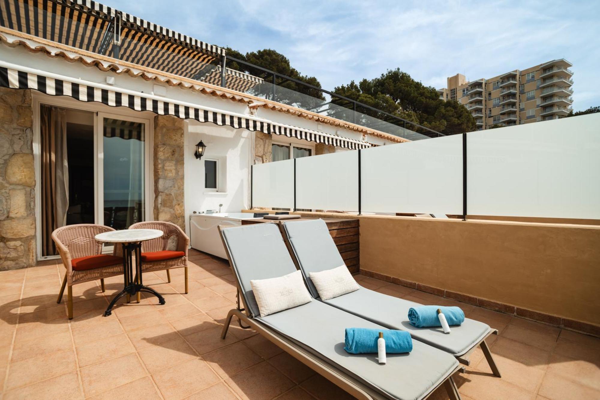 Secrets Mallorca Villamil Resort & Spa - Adults Only باغيرا المظهر الخارجي الصورة Terrace of a suite