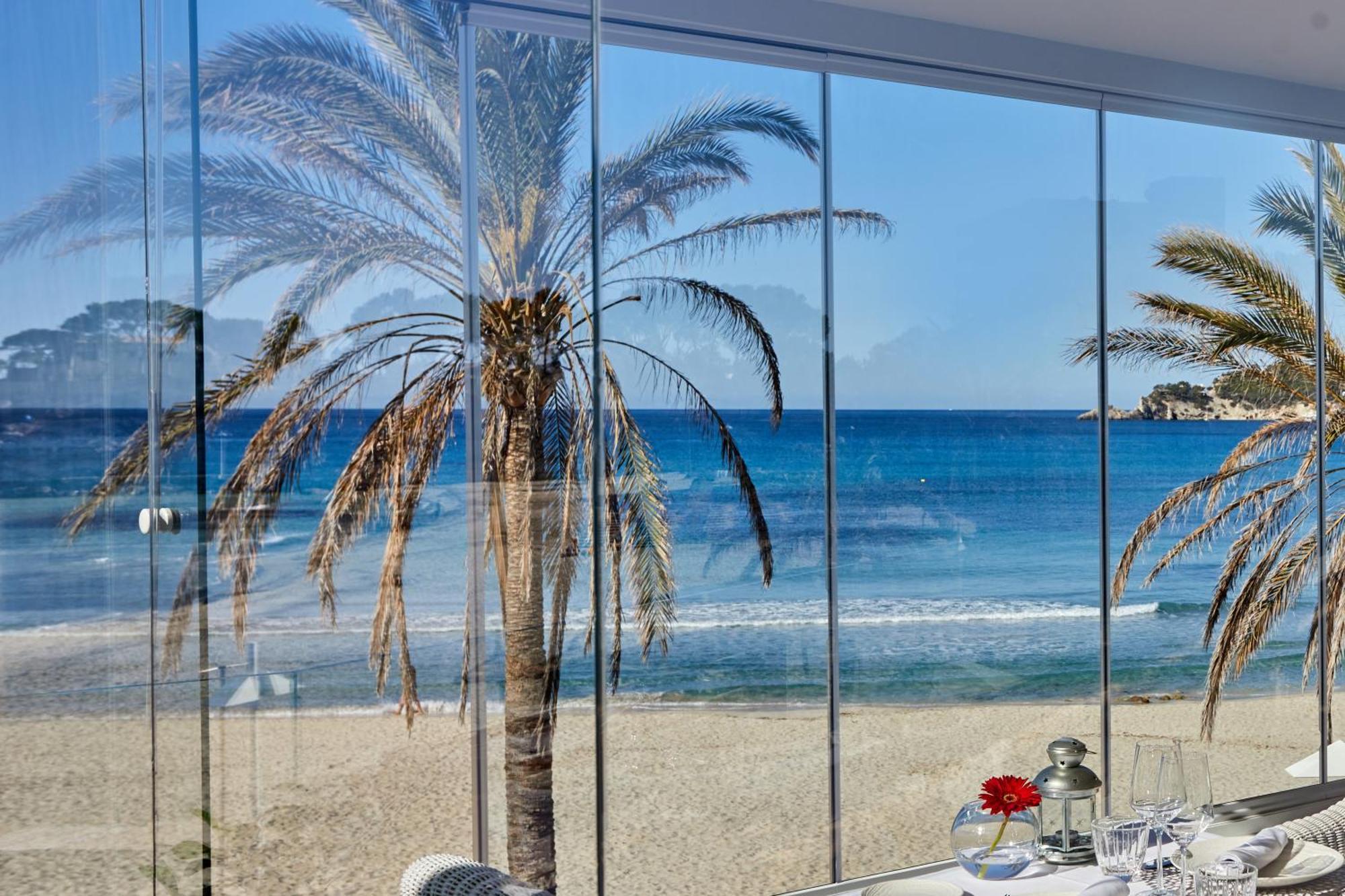 Secrets Mallorca Villamil Resort & Spa - Adults Only باغيرا المظهر الخارجي الصورة View of the beach from the hotel